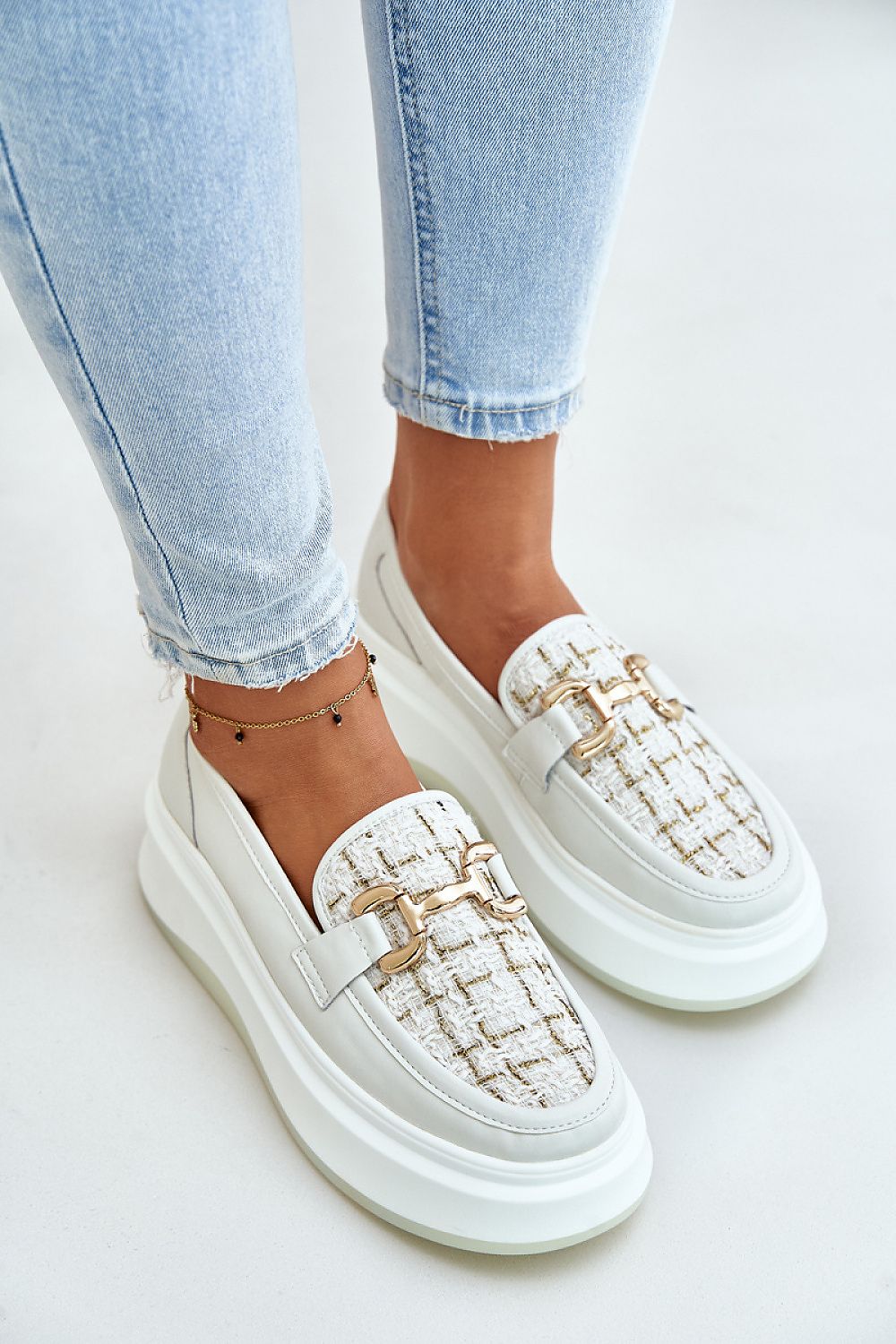 Mokasyny Model Vinceza 89105 Light Beige - Step in style