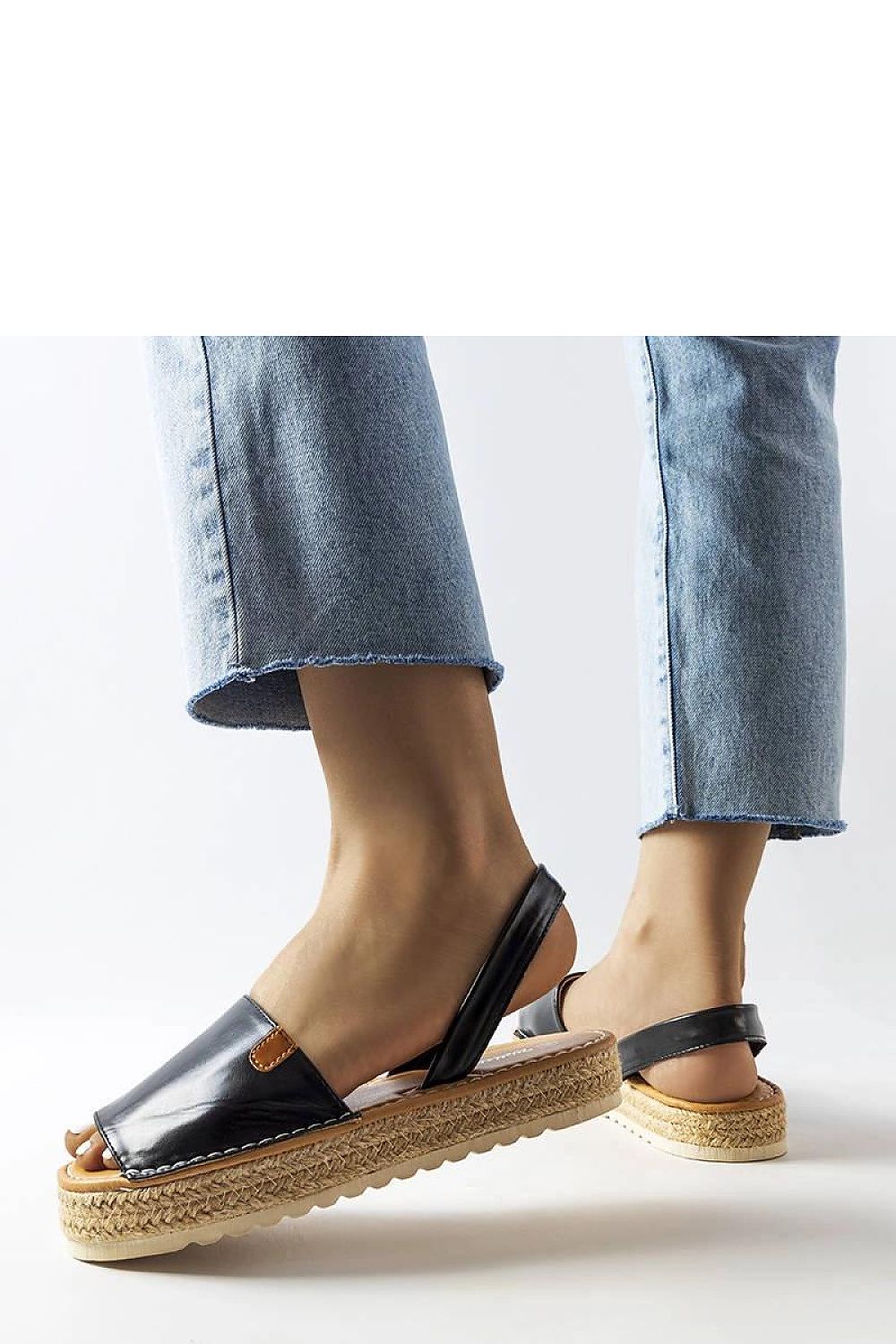 Czarne espadryle na platformie Sadbera - Solea