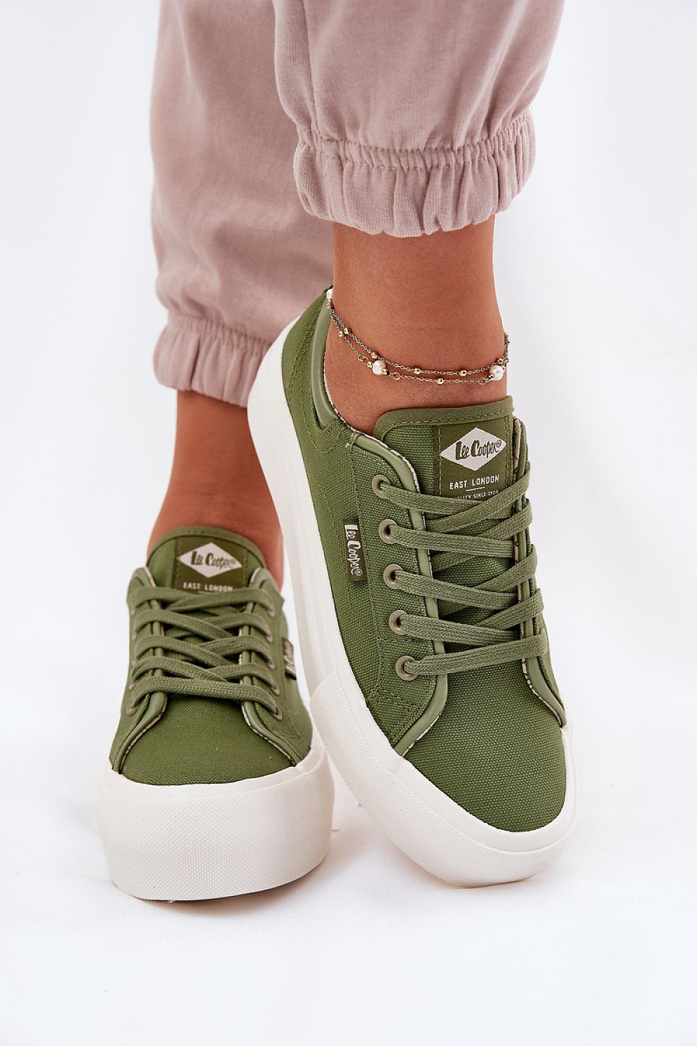 Trampki Model Lee Cooper LCW-25-31-3449L Green - Step in style