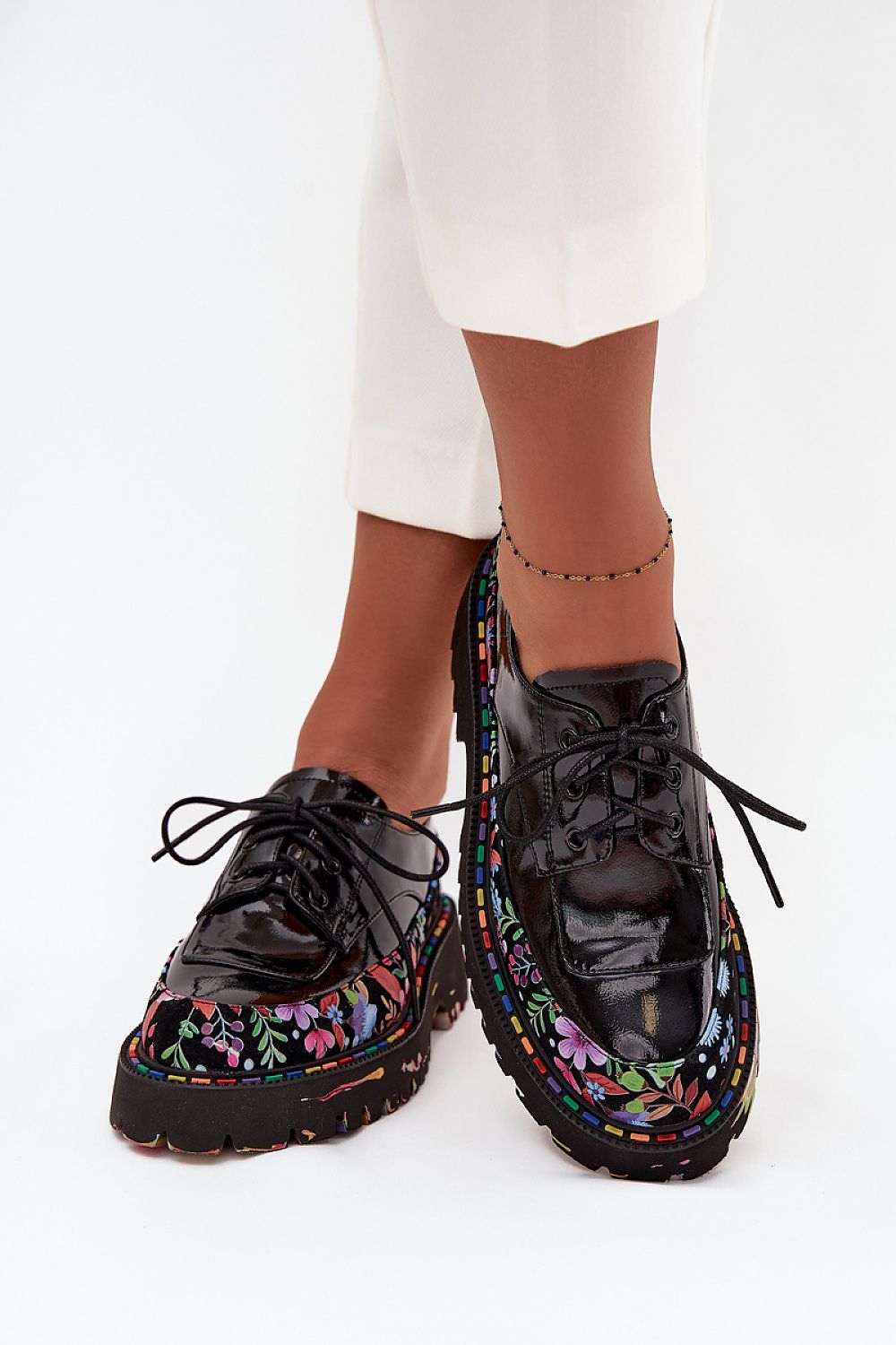 Półbuty Model Artiker 57C0174 Black - Step in style