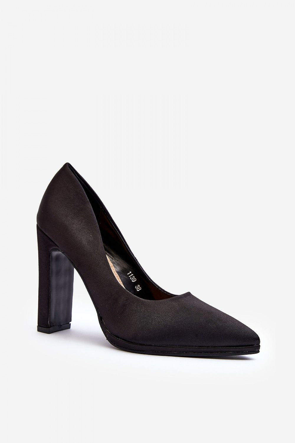   Czółenka Model Piatti 1139 Black - Step in style 