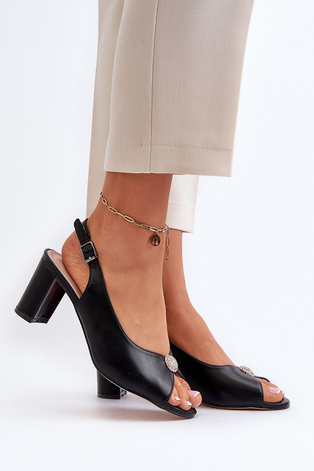  Sandały Model Trasea 24SD98-6785 Black - Step in style 