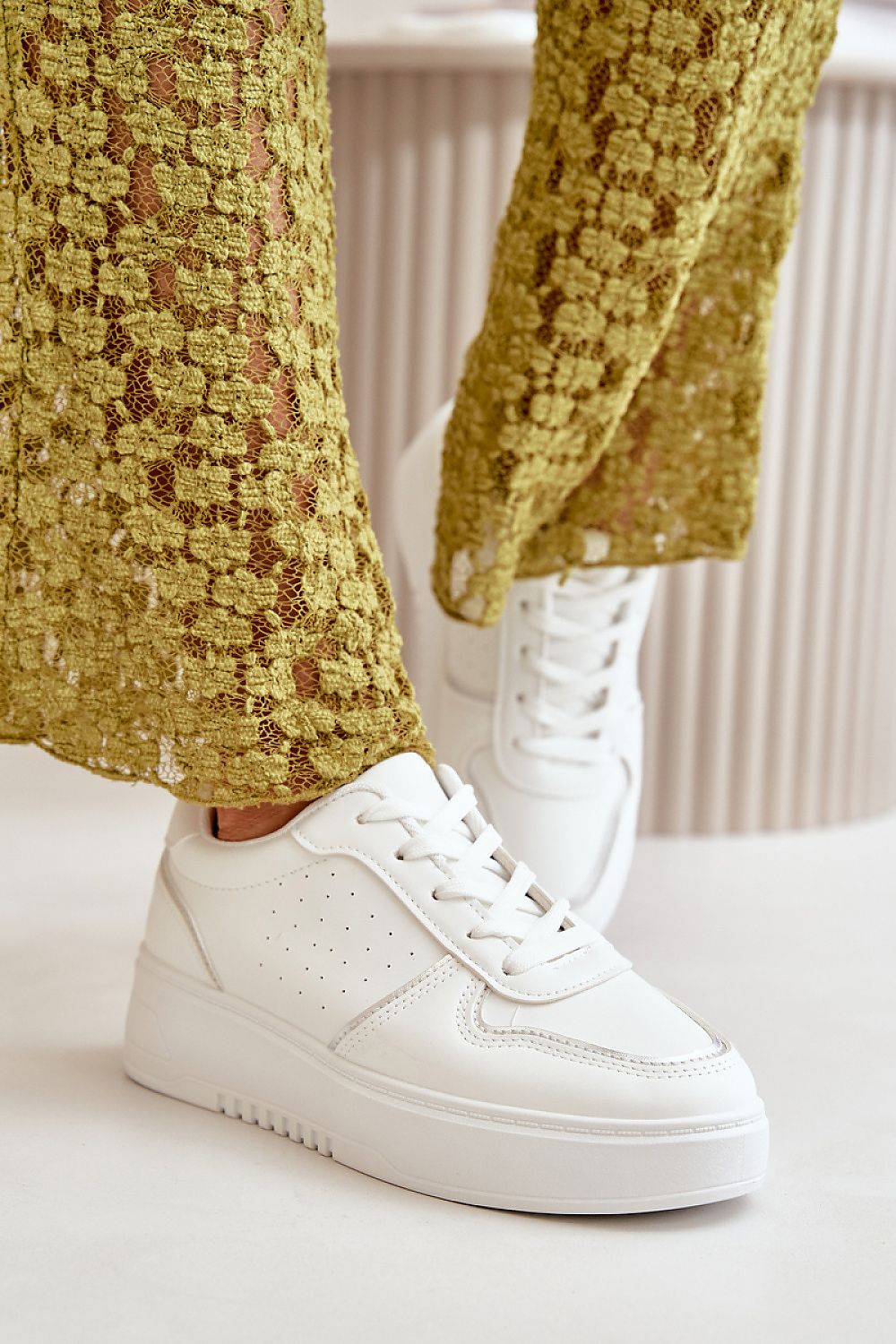   Buty Sportowe Model Mistra MS3107 White/Silver - Step in style 