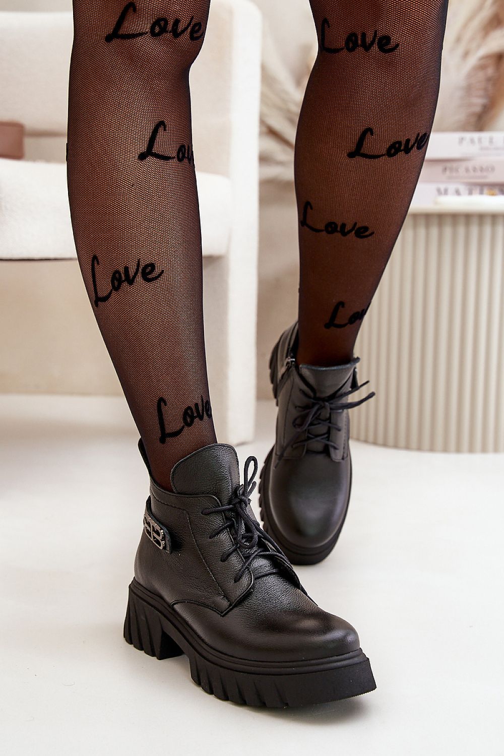   Botki Model Zazoo 60483 Black - Step in style 