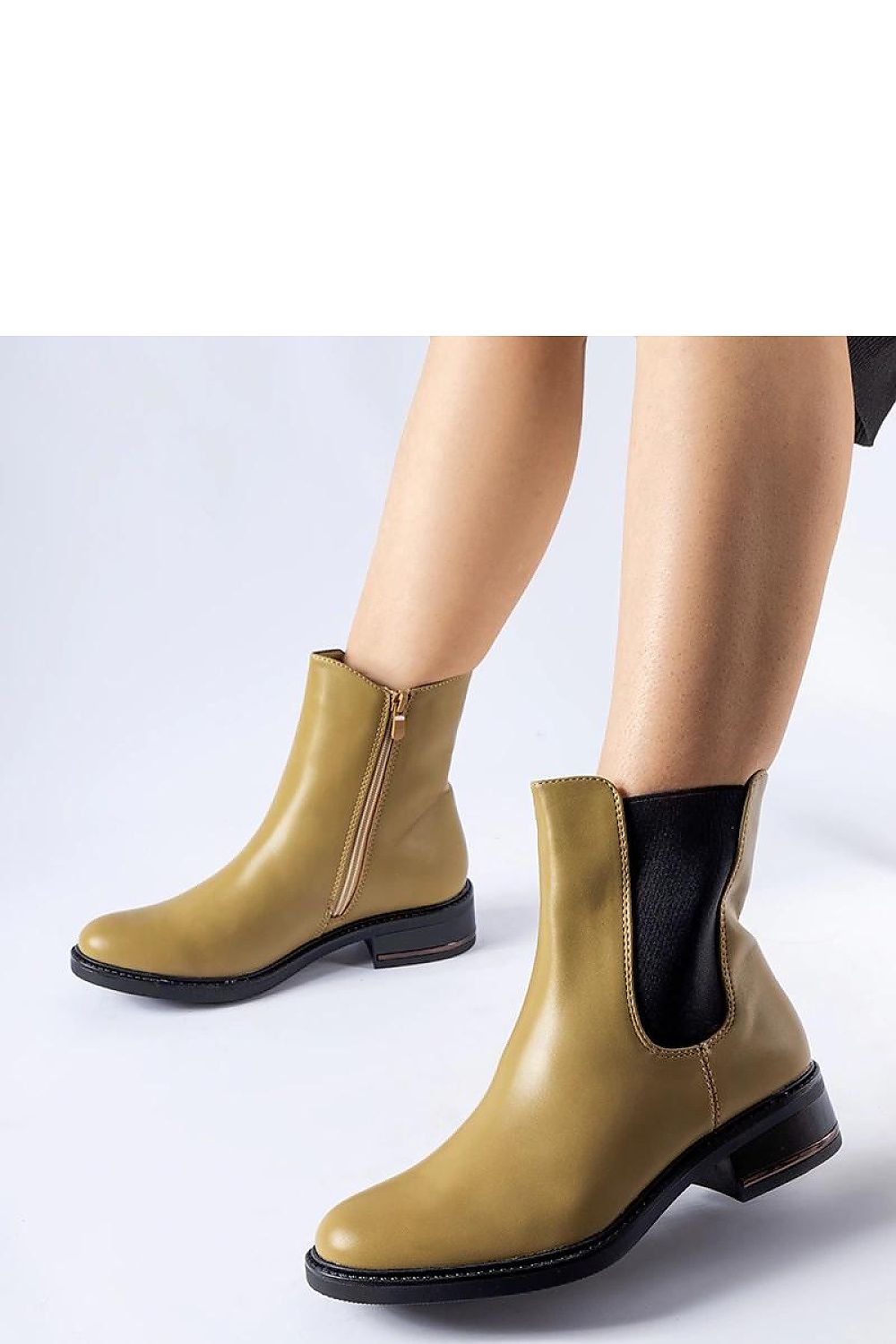   Oliwkowe ocieplane klasyczne botki Bagnoro - Solea 