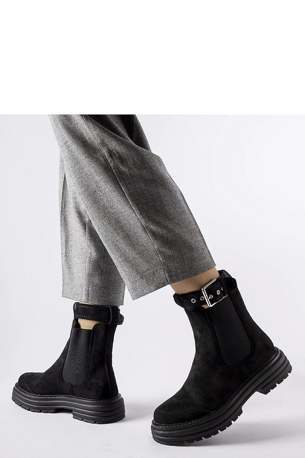   Czarne botki z ozdobnym zapięciem Abela - Solea 