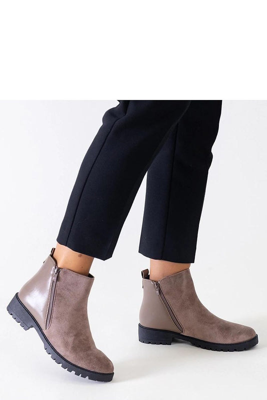   Brązowe botki na platformie z eko-zamszu Kirla - Solea 