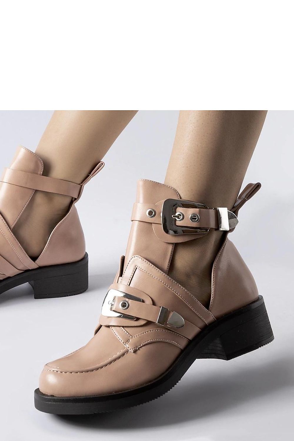   Różowe botki z wycięciami Sperone - Solea 