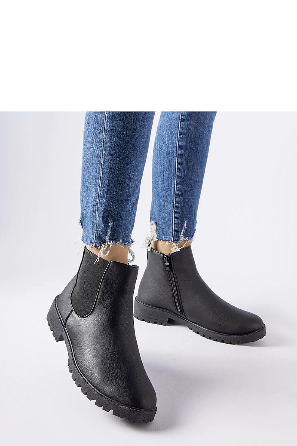   Czarne klasyczne casualowe botki z eko-skóry Saber - Solea 