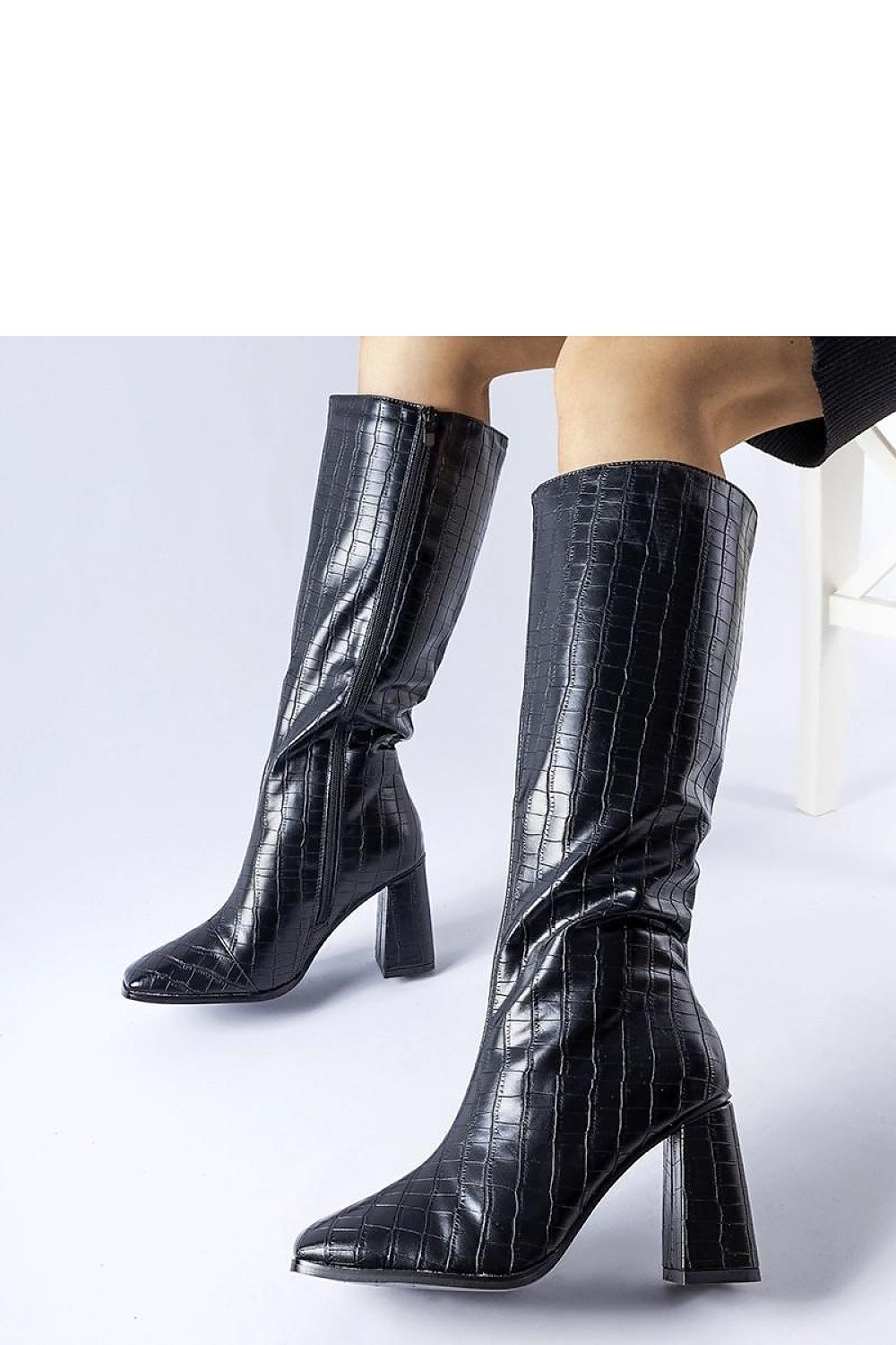   Czarne ocieplane kozaki na słupku Ferruccio - Solea 