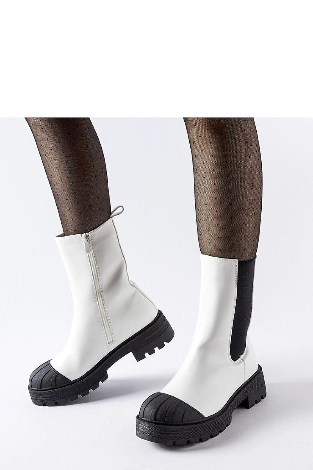   Białe klasyczne ocieplane botki sztyblety Porcigatone - Solea 