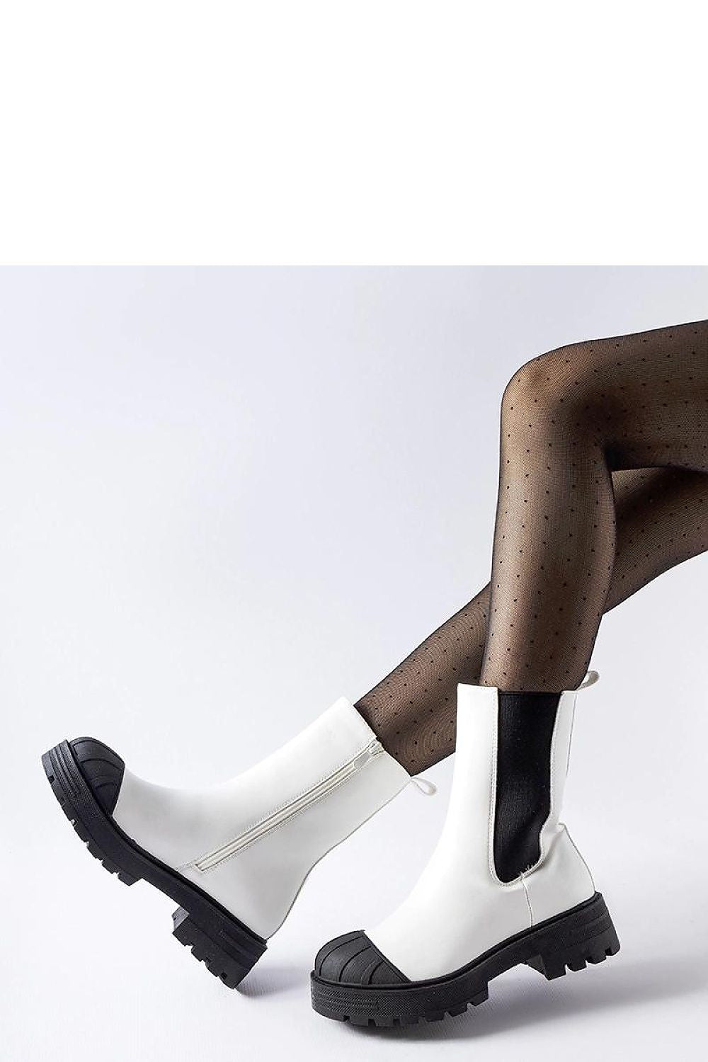   Białe klasyczne ocieplane botki sztyblety Porcigatone - Solea 