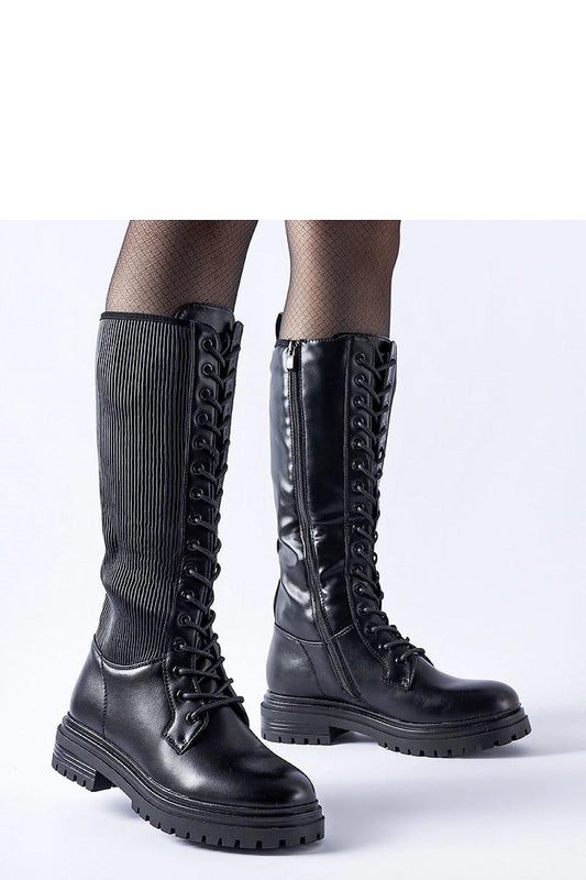   Czarne trapery z elastyczną wstawką Windham - Solea 