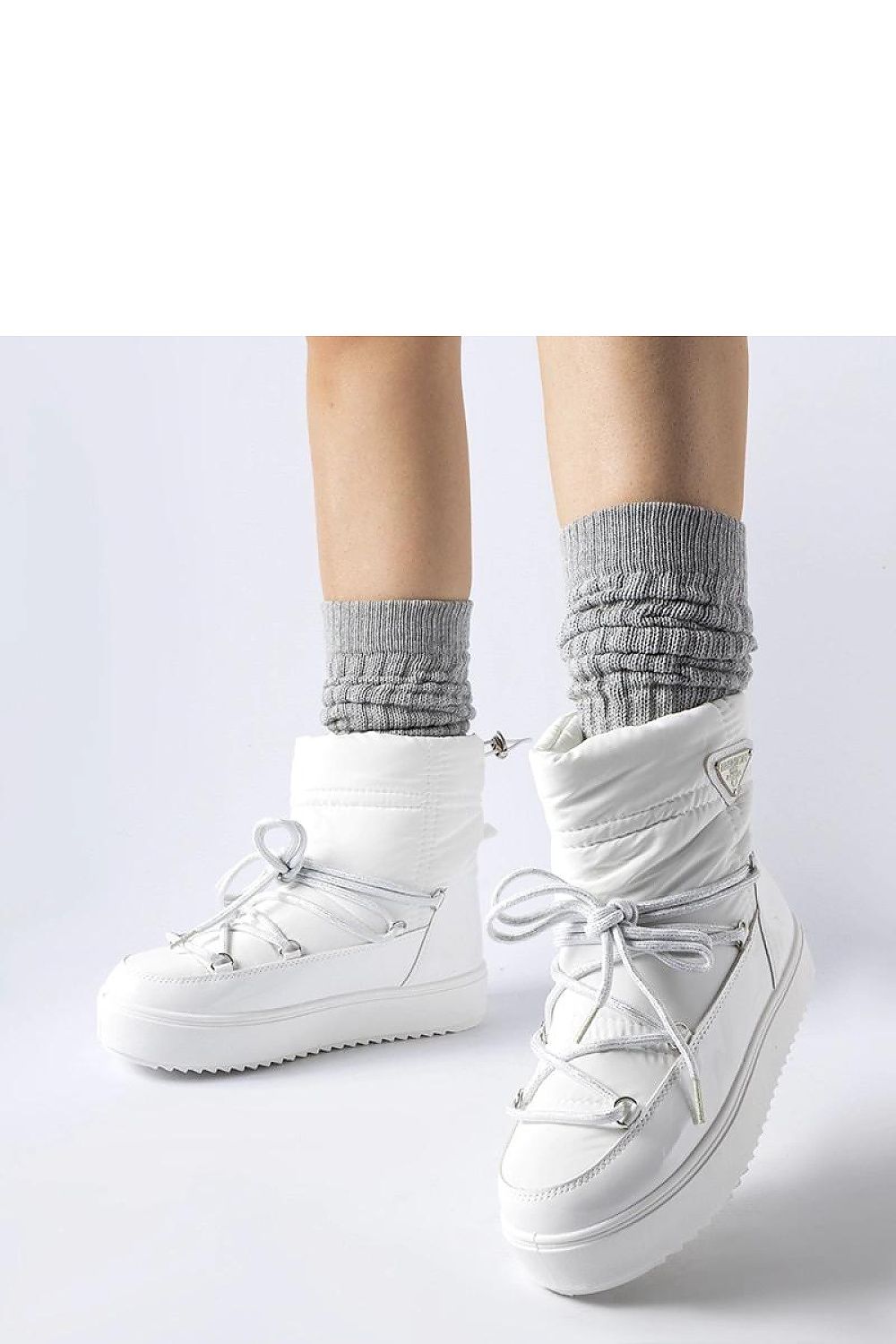   Białe ocieplane śniegowce z gumką Oslavia - Solea 