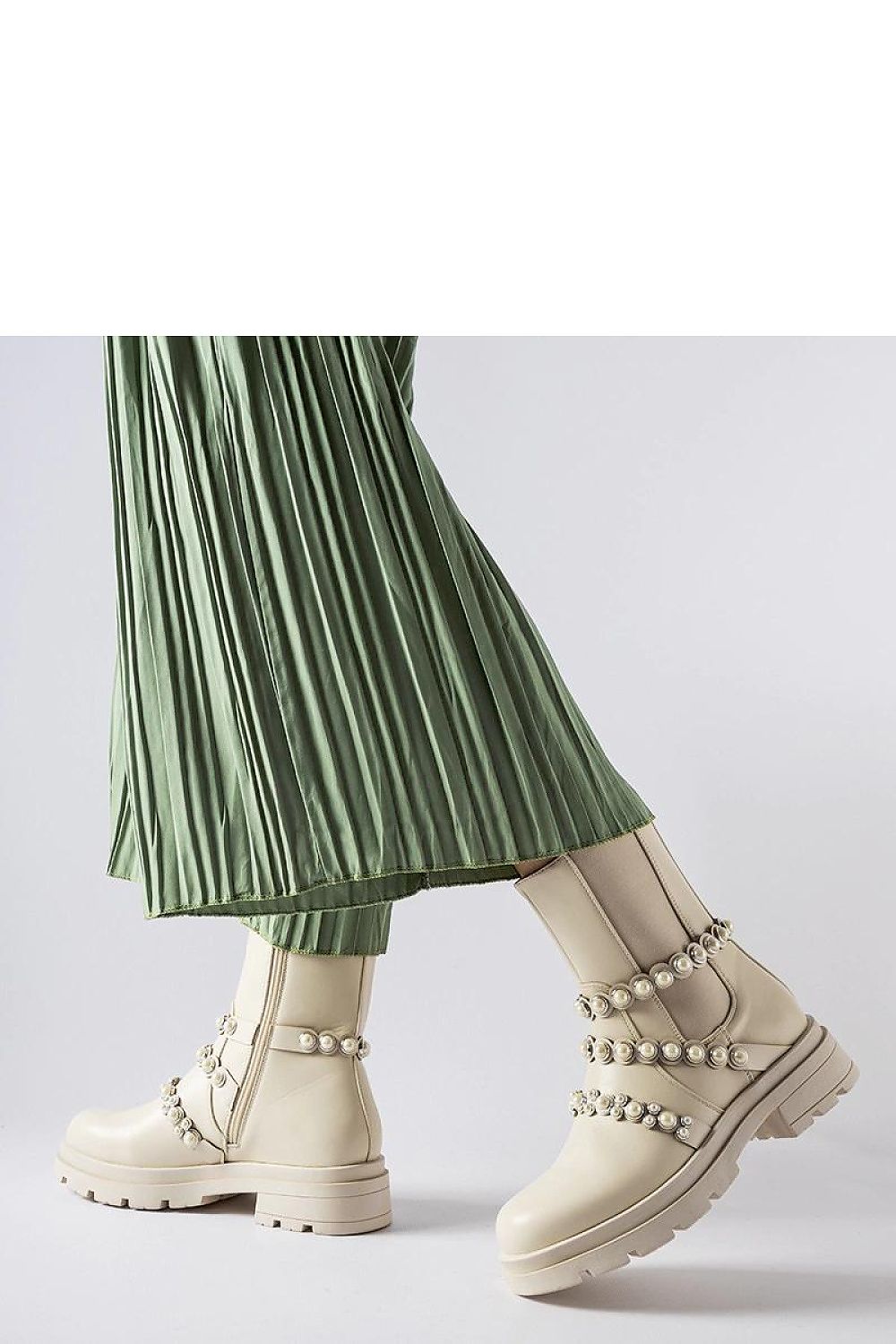   Beżowe botki zdobione perełkami Callicratide - Solea 