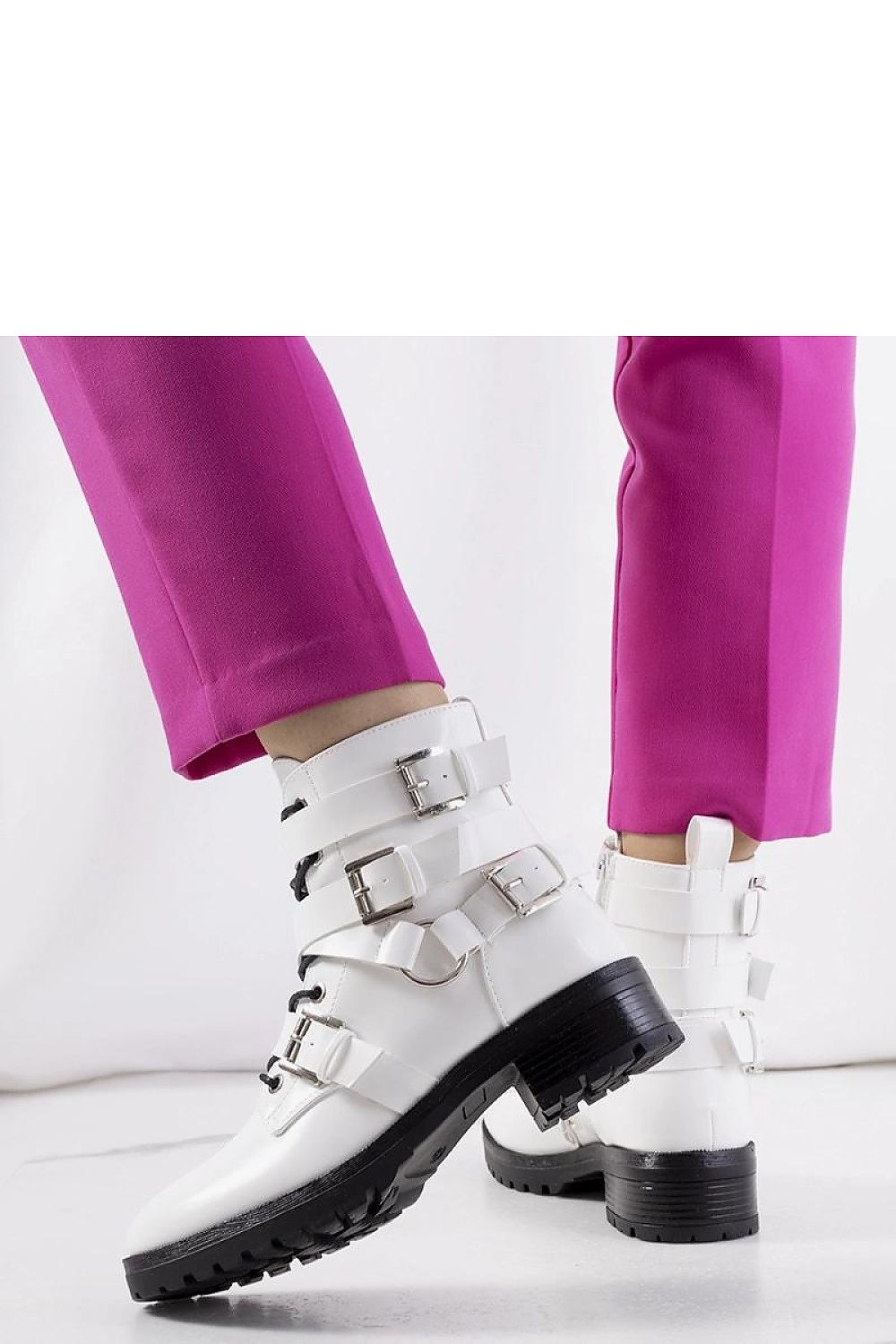   Białe botki Donsa - Solea 