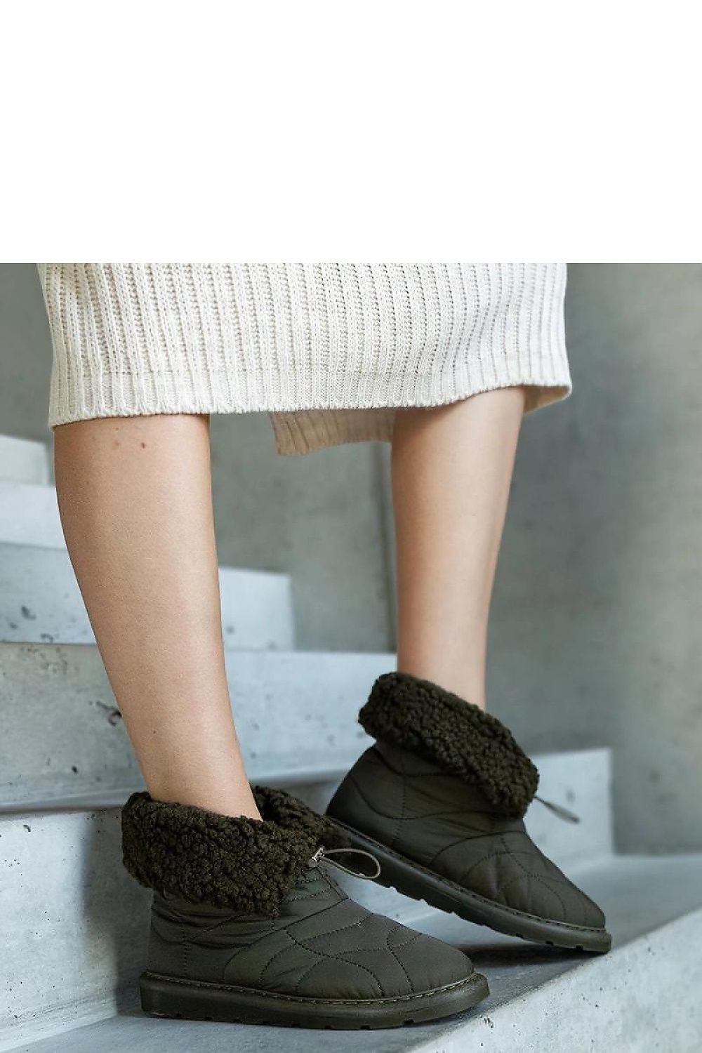   Zielone ocieplane śniegowce ze ściągaczem Caellita - Solea 