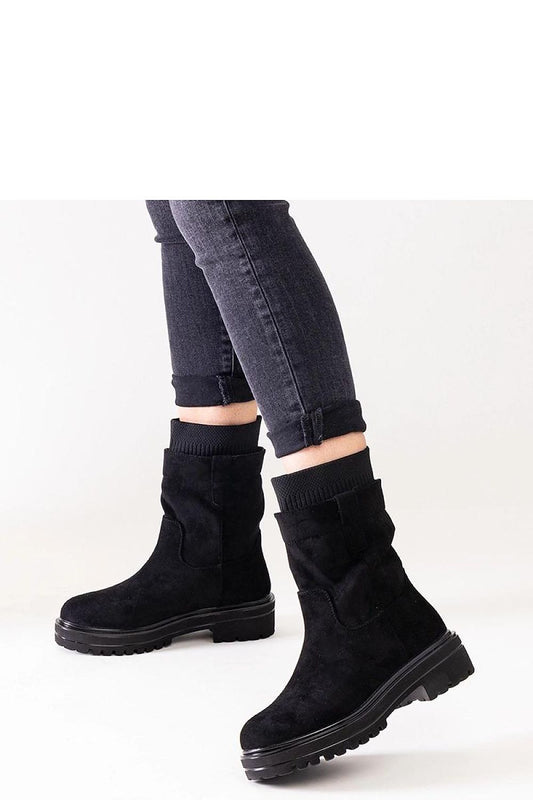   Wsuwane czarne botki ze skarpetą Ralia - Solea 