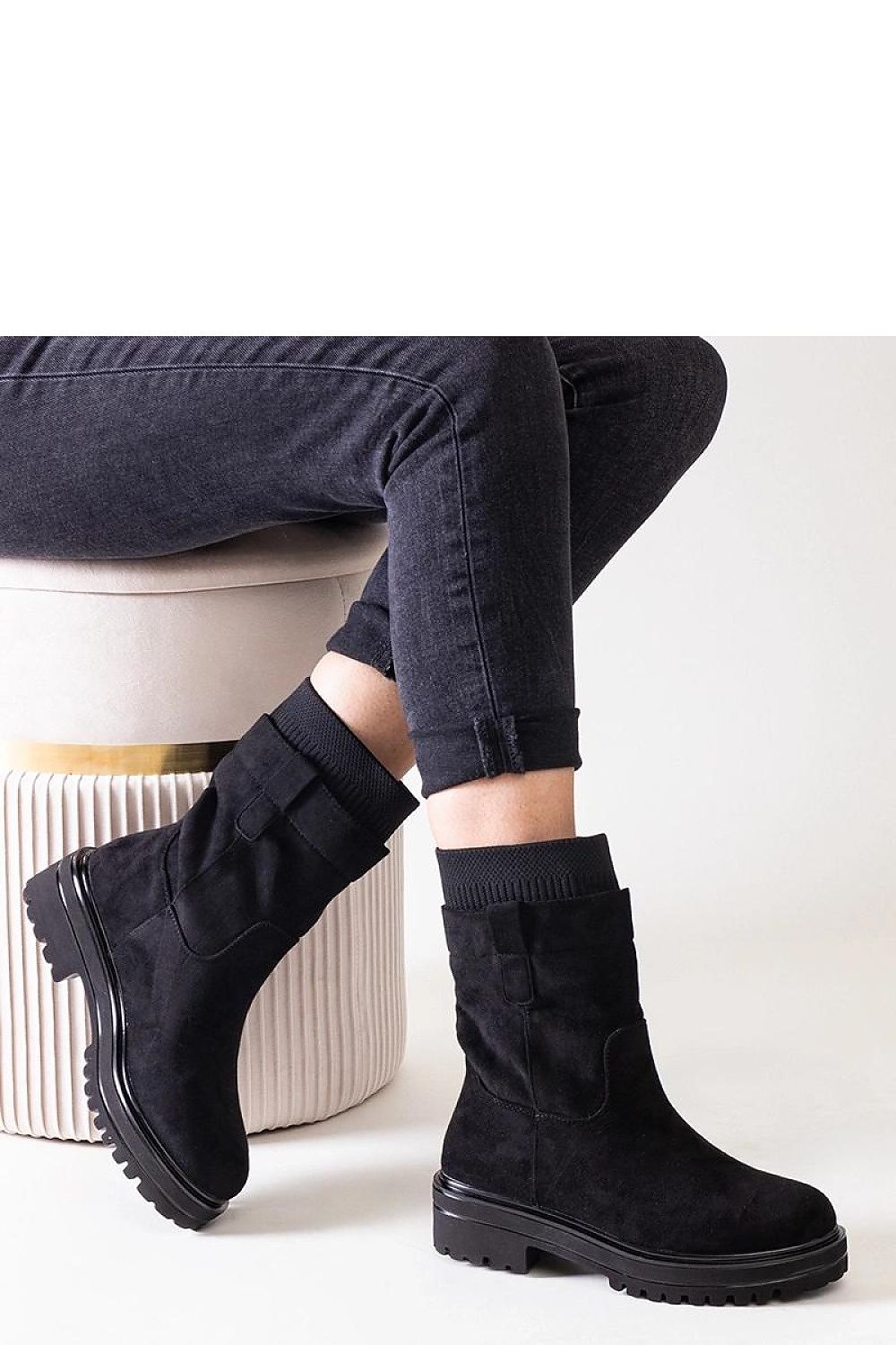   Wsuwane czarne botki ze skarpetą Ralia - Solea 