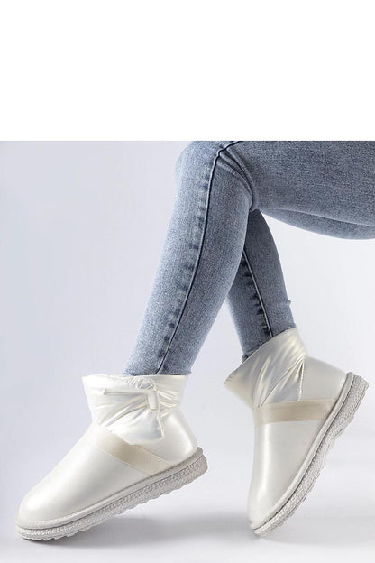   Beżowe połyskujące krótkie śniegowce Delaune - Solea 