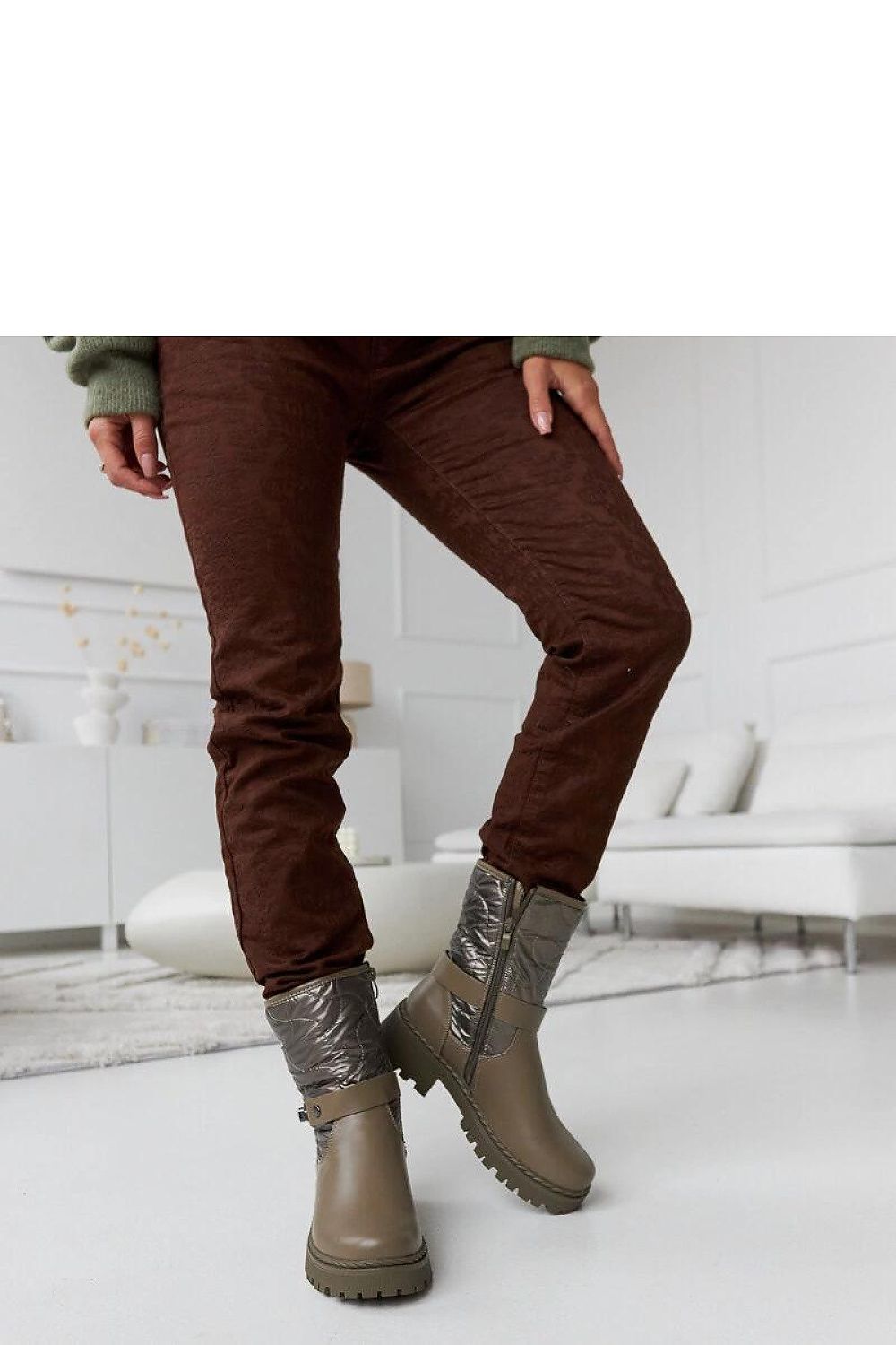   Zielone ocieplane botki z ozdobnym paskiem Lido - Solea 