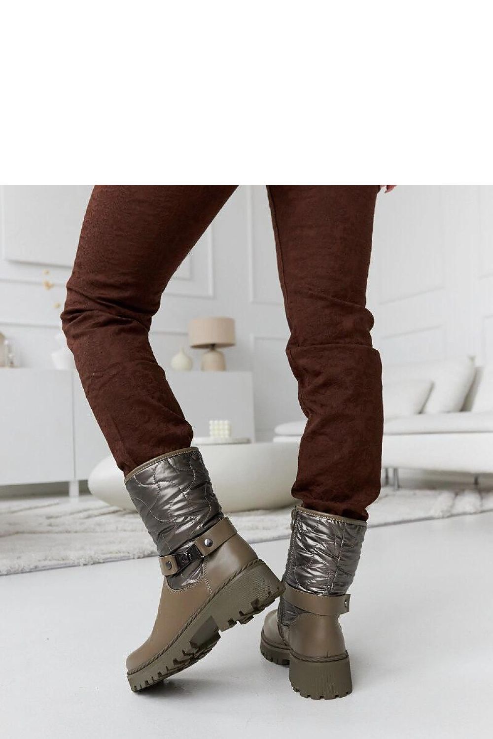   Zielone ocieplane botki z ozdobnym paskiem Lido - Solea 