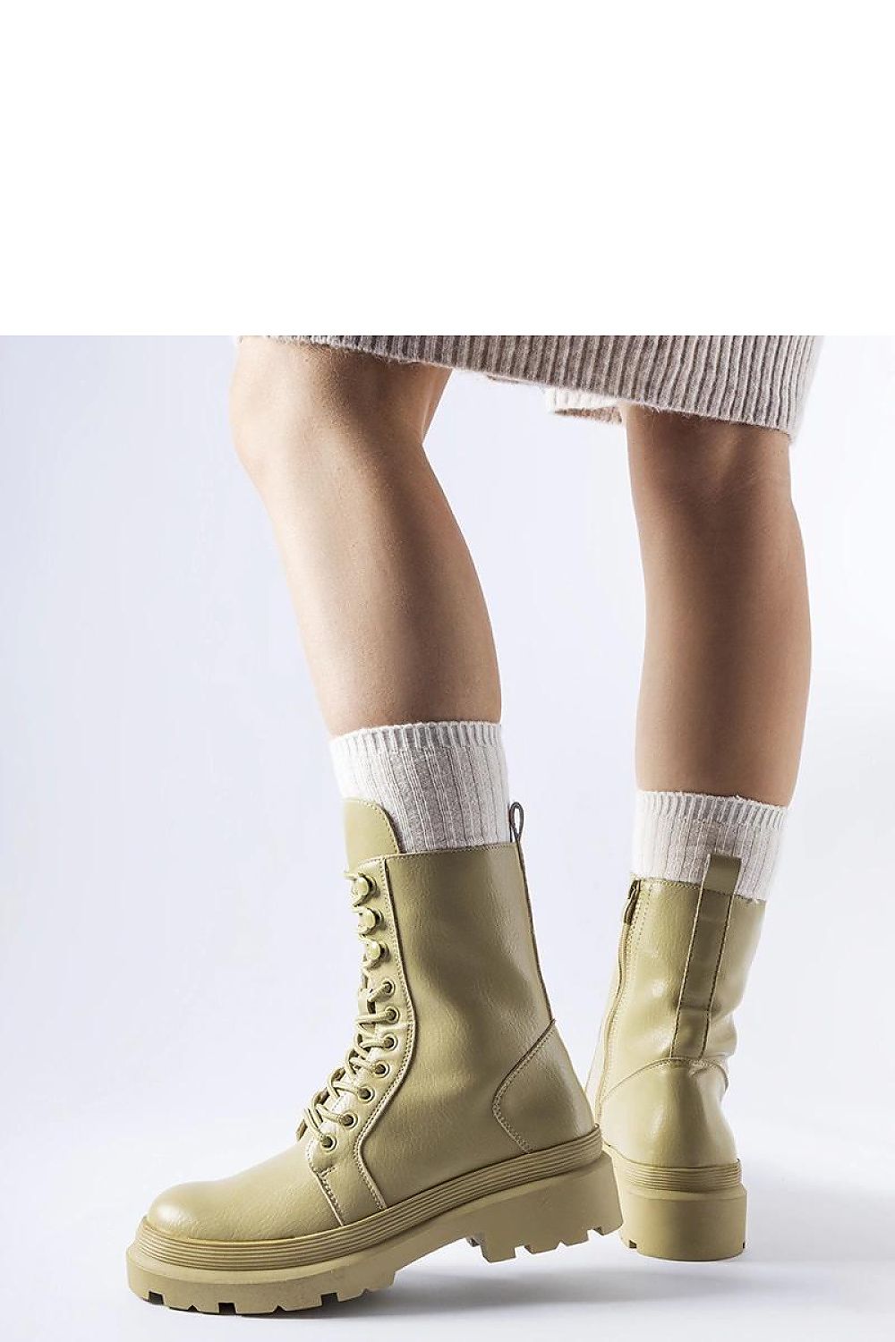   Zielone płaskie trapery z protektorem Zacharie - Solea 