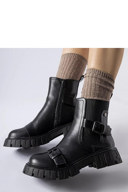   Czarne botki na masywnej podeszwie Fontarine - Solea 