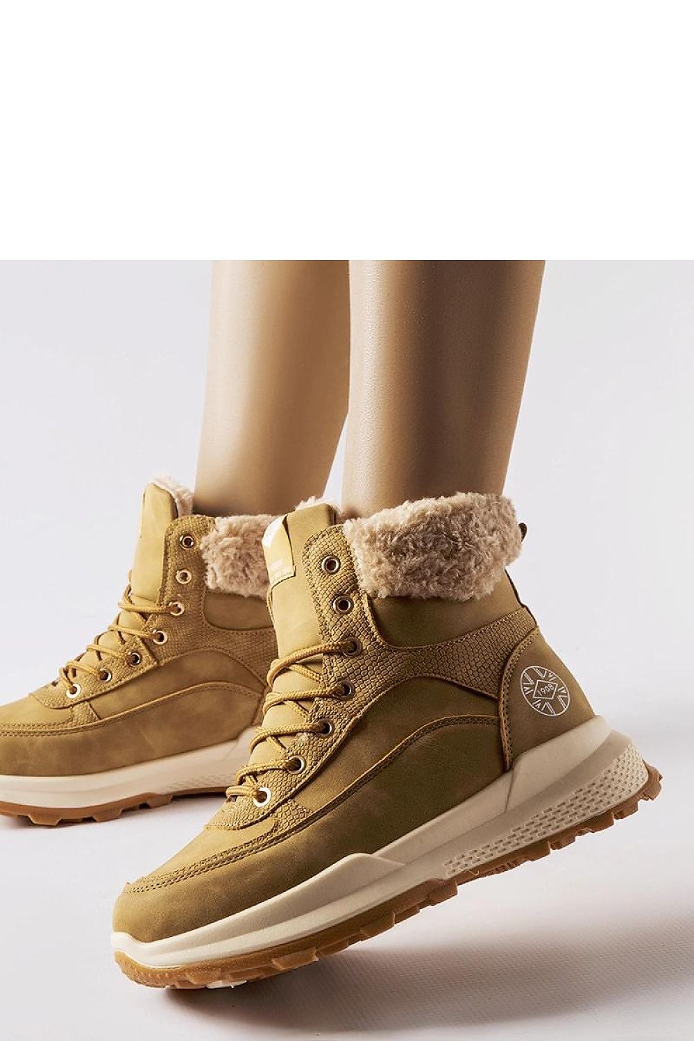   Brązowe trapery Lee Cooper LCJ-22-44-1361L - Solea 