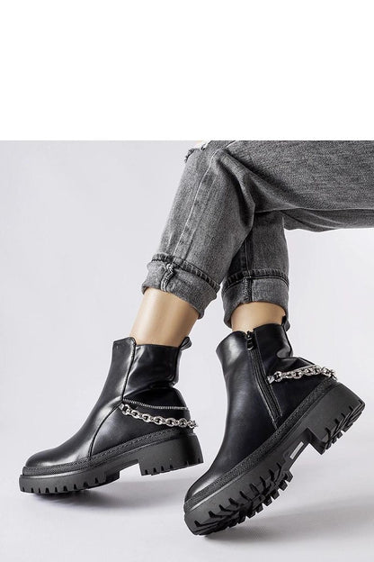   Czarne botki z łańcuchem Muqaddim - Solea 