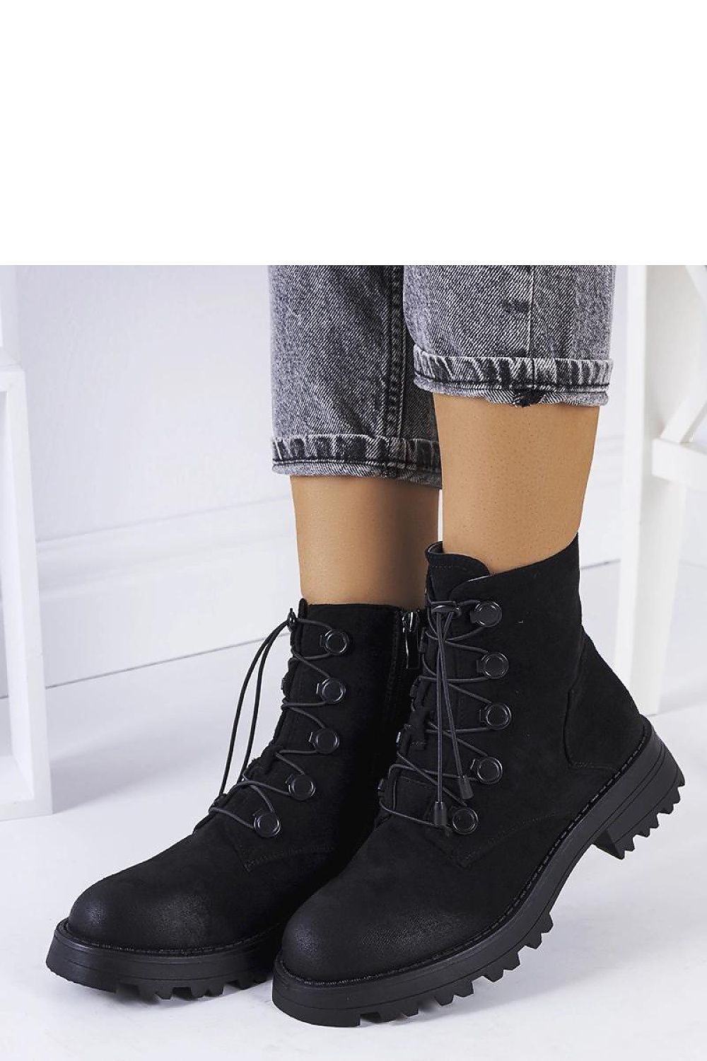   Czarne botki eko-zamsz Cesterfield - Solea 