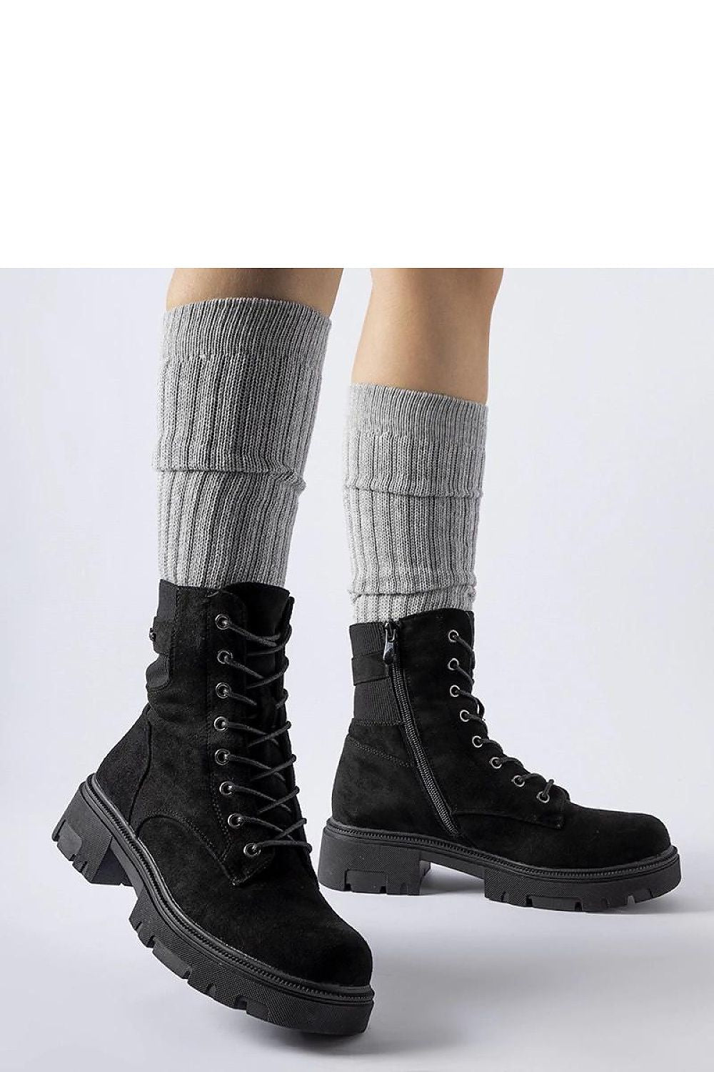   Czarne lekko ocieplane botki eko-zamsz Cunha - Solea 