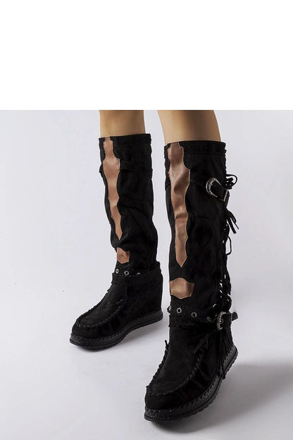   Czarne kozaki na krytym koturnie Filiberta - Solea 