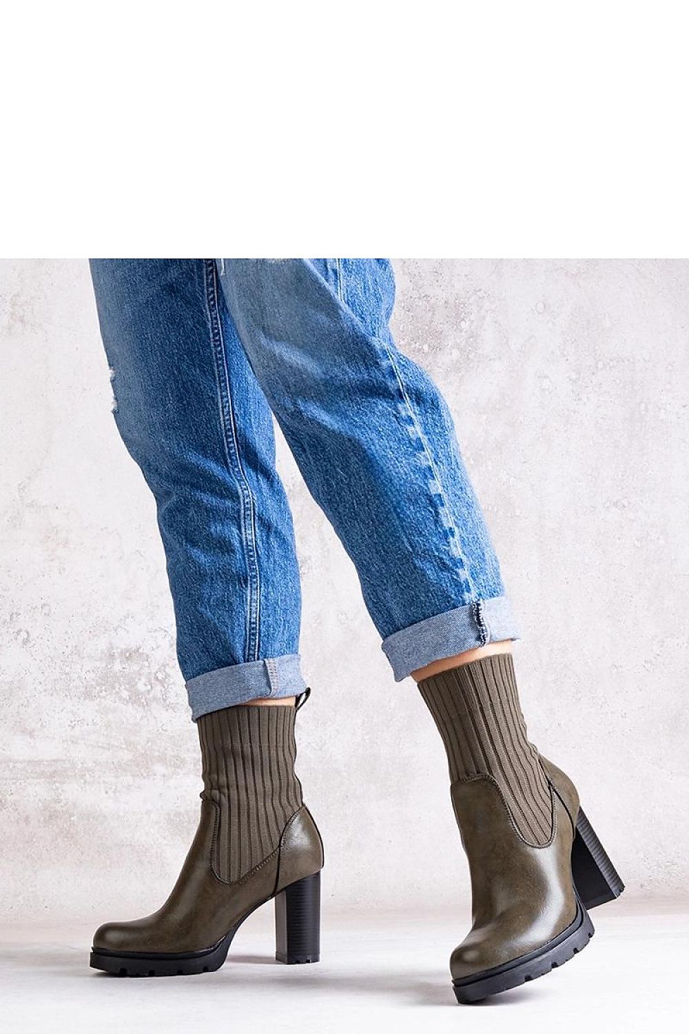   Zielone botki na słupku z eko skóry Asera - Solea 