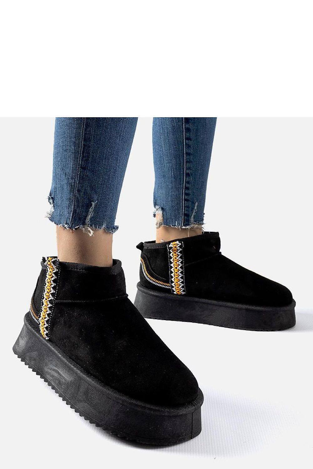   Czarne śniegowce na platformie Scavi - Solea 