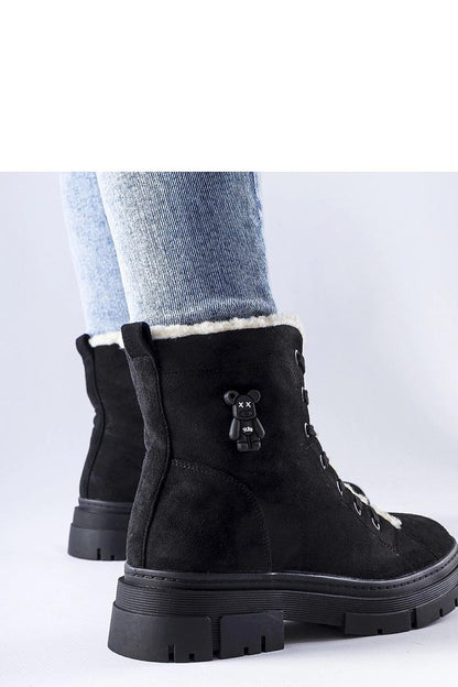   Czarne botki ocieplane z eko-zamszu Pompei - Solea 