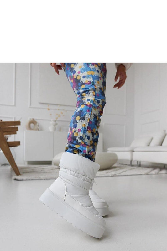   Białe ocieplane śniegowce na platformie Polk - Solea 