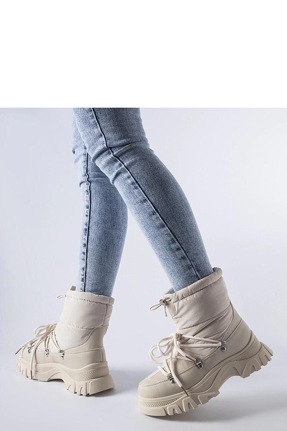   Beżowe ocieplane śniegowce Aubine - Solea 