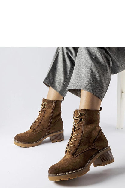   Brązowe wiązane botki na klocku Clementina - Solea 