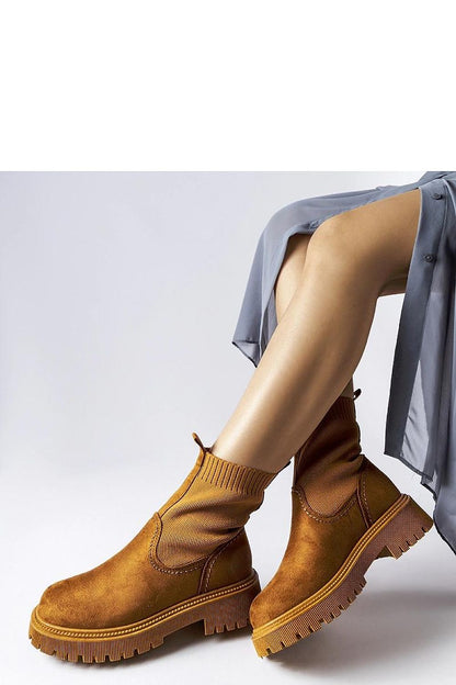   Brązowe botki eko-zamsz Big Star MM274541 - Solea 