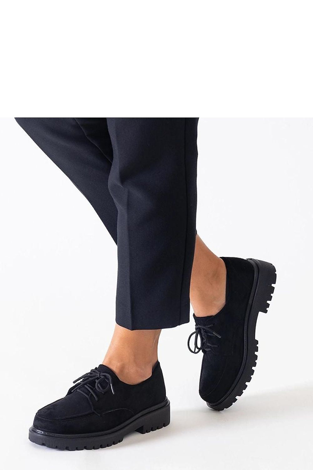   Czarne casualowe sznurowane półbuty z eko-zamszu Eduardana - Solea 