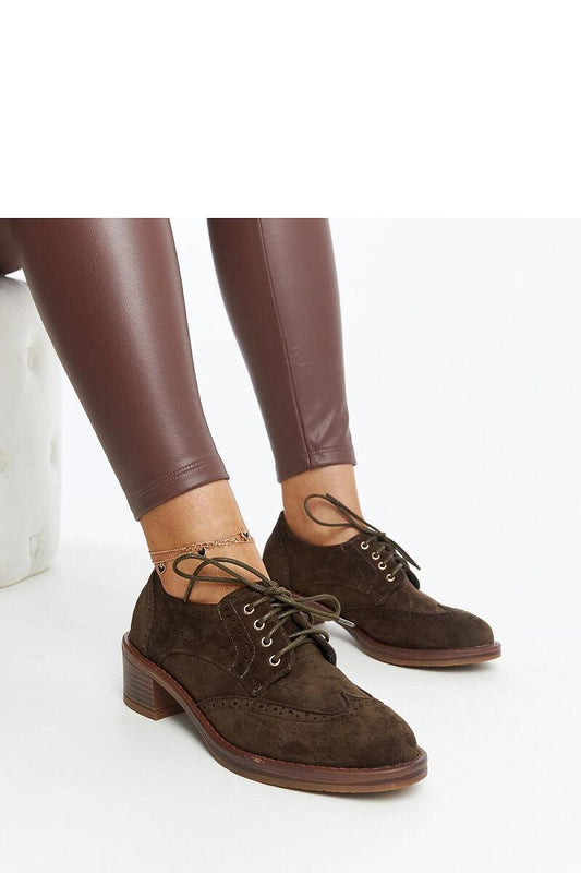   Zielone zamszowe półbuty obcasie Tigard - Solea 