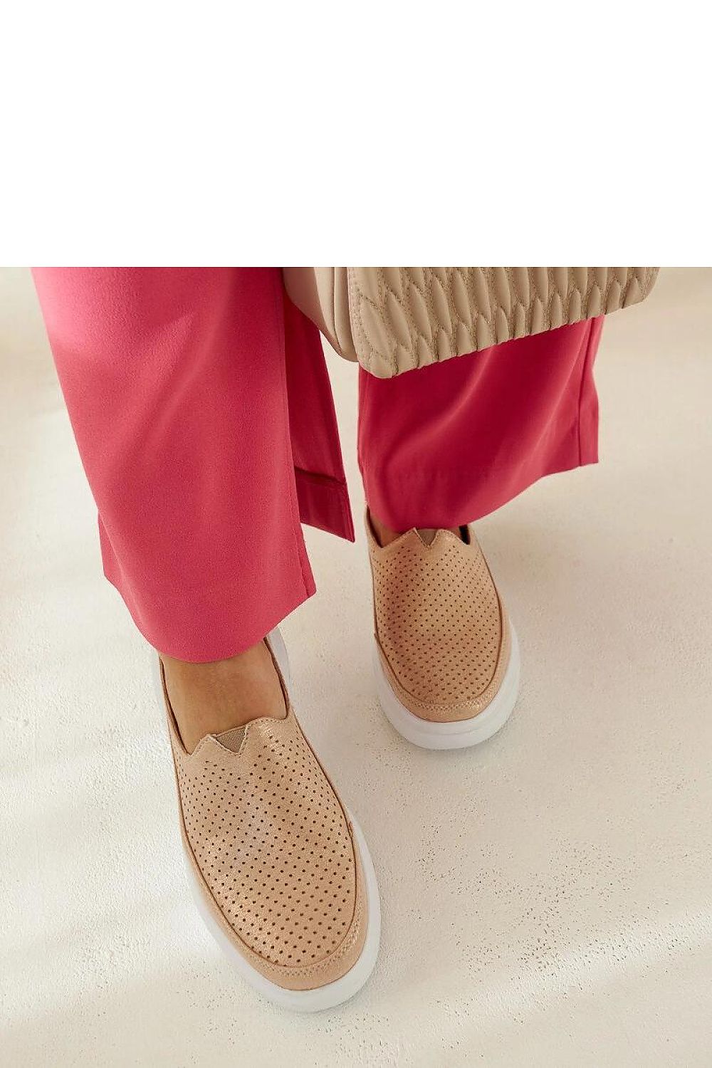   Złote półbuty Marcie - Solea 