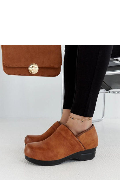   Brązowe półbuty na platformie Montoro - ciepły brąz - Solea 