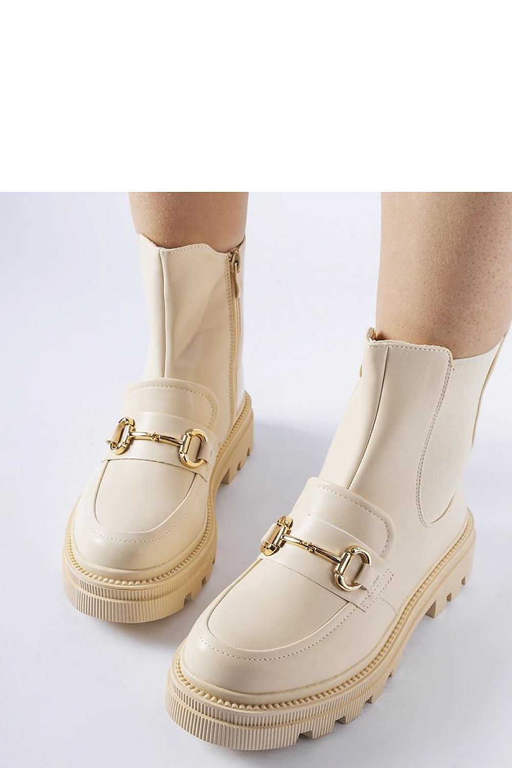   Beżowe botki z widocznym protektorem Sailetto - Solea 