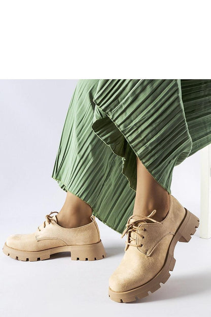   Beżowe półbuty na masywnej podeszwie Coleman - Solea 