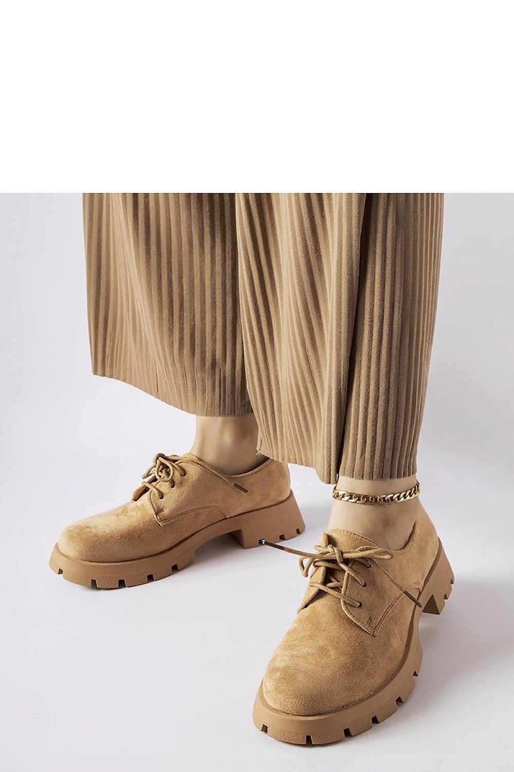   Brązowe półbuty na masywnej podeszwie Coleman - Solea 