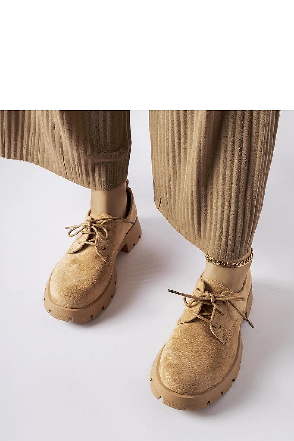   Brązowe półbuty na masywnej podeszwie Coleman - Solea 