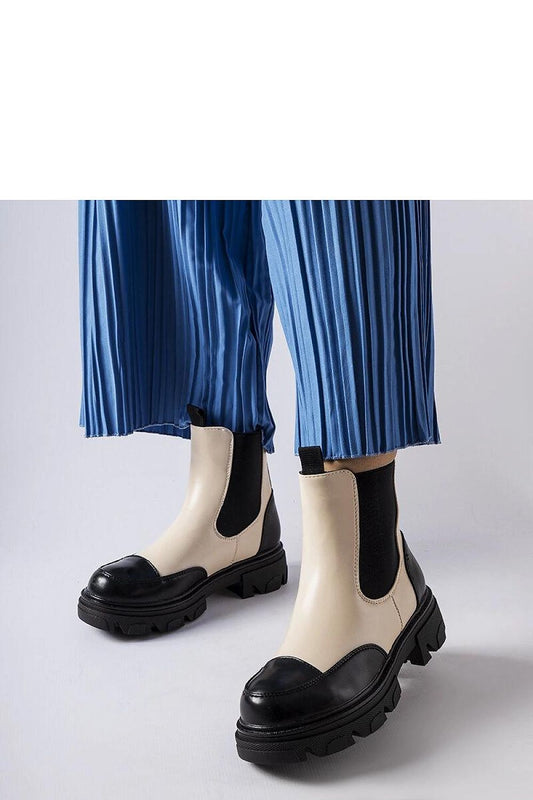   Czarno-beżowe wsuwane botki Albany - Solea 