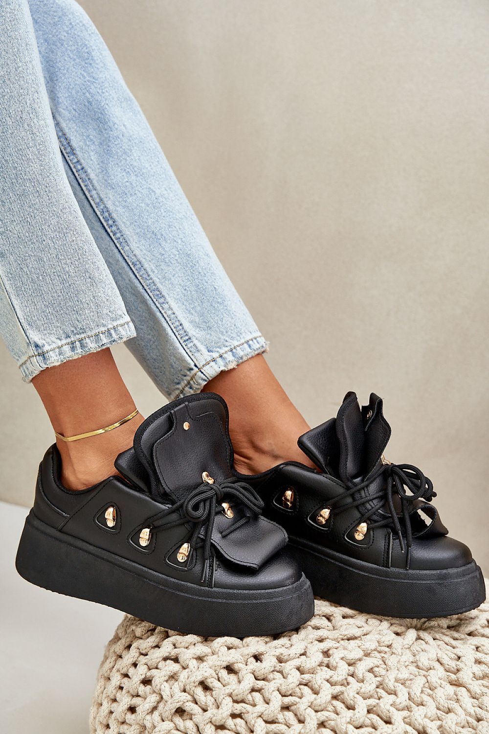   Buty Sportowe Model Dolistana LH205 Black - Step in style 